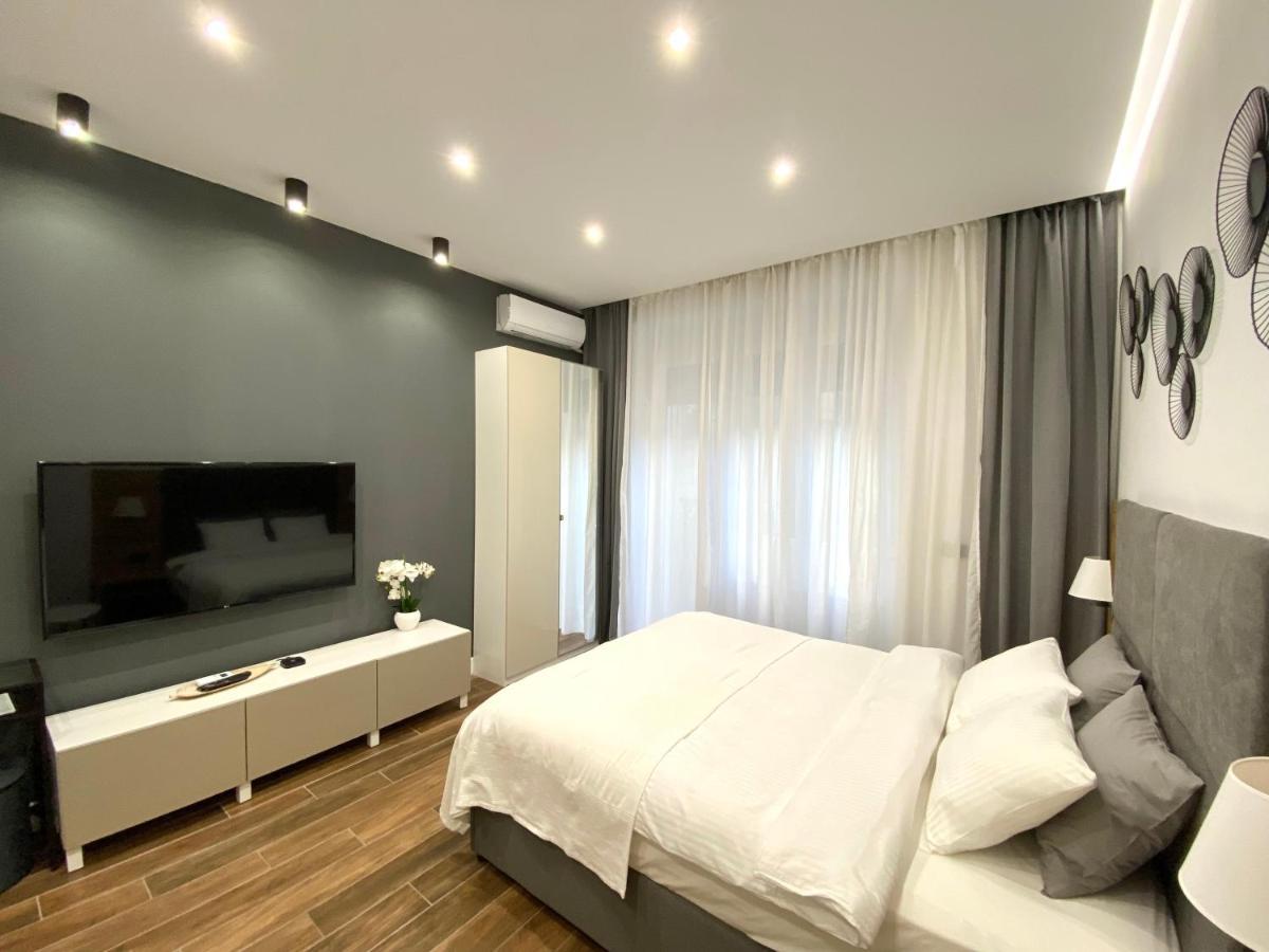 Moni Downtown Luxury Apartments Белград Экстерьер фото